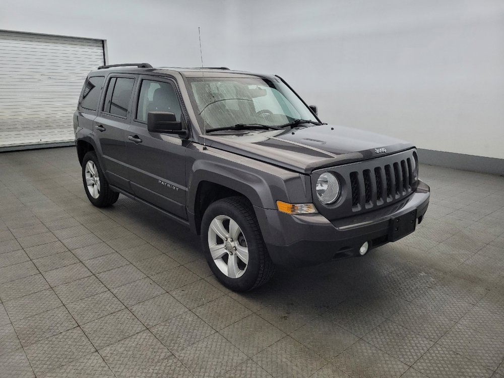 Used 2017 Jeep Patriot Latitude image 13