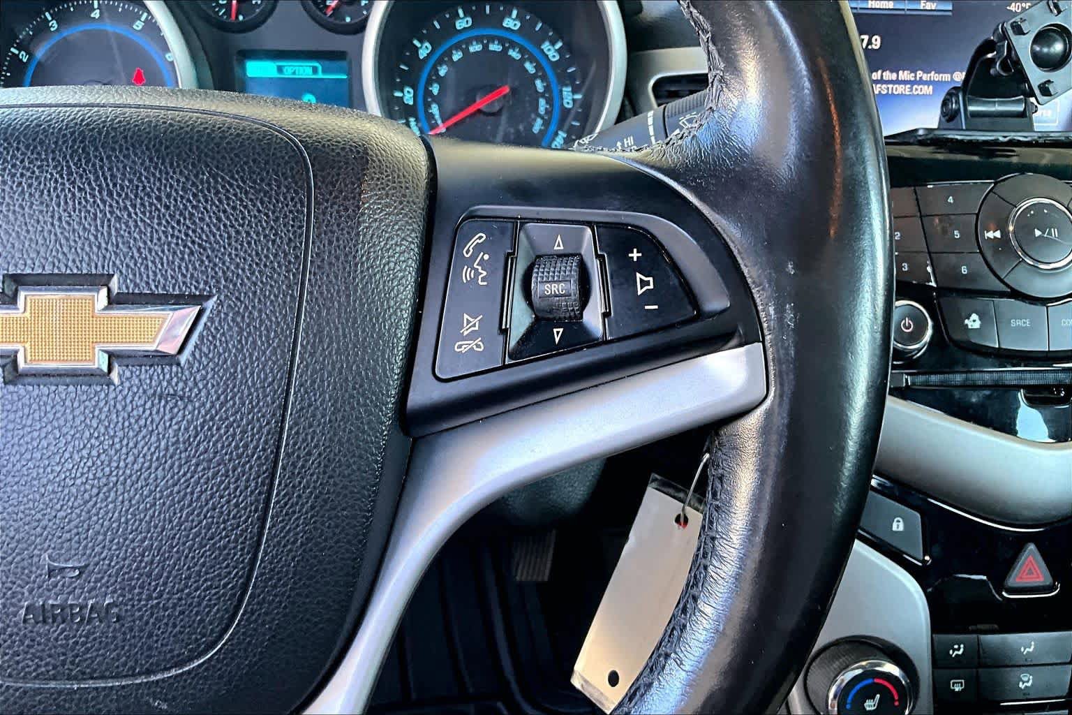 Used 2014 Chevrolet Cruze LT image 23