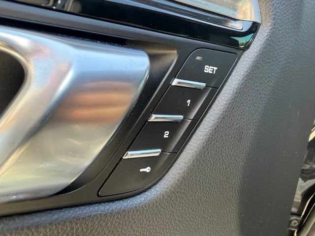 Used 2018 Porsche Macan S AWD/4WD image 21