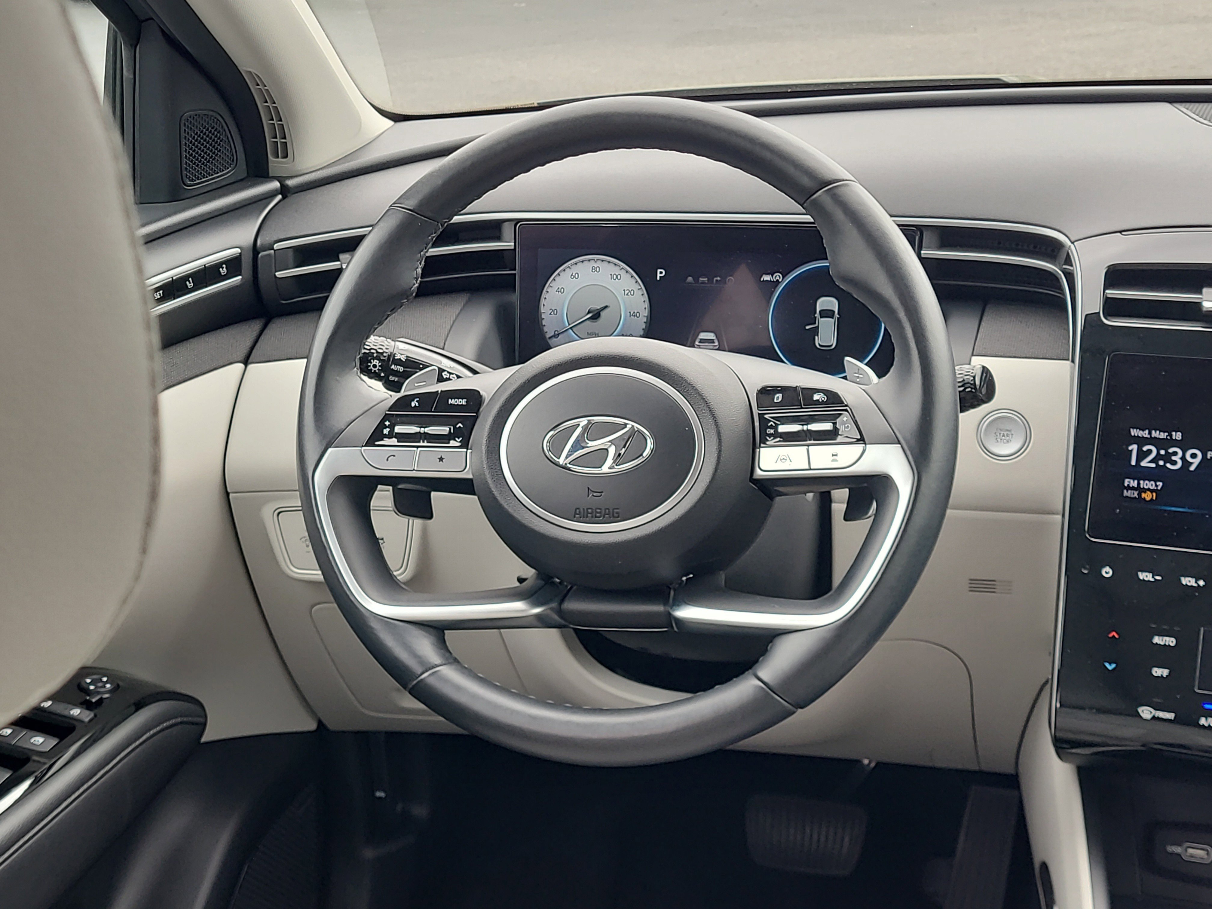 Used 2022 Hyundai Tucson Limited image 15