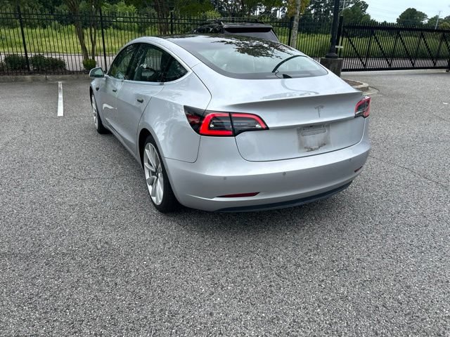 Used 2018 Tesla Model 3 Long Range RWD image 6