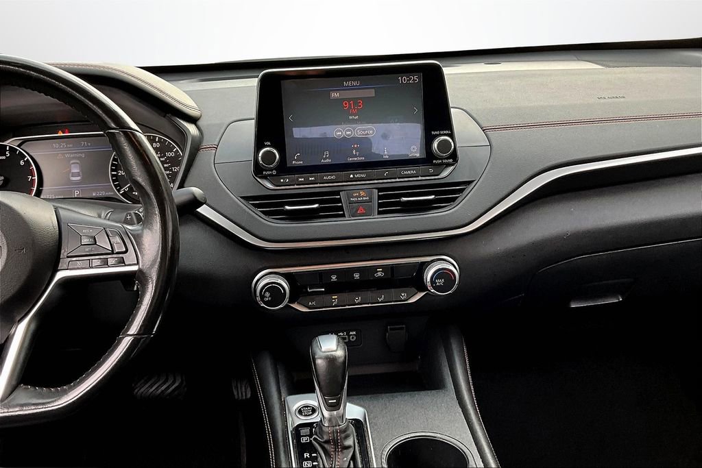 Used 2022 Nissan Altima 2.5 SR image 9