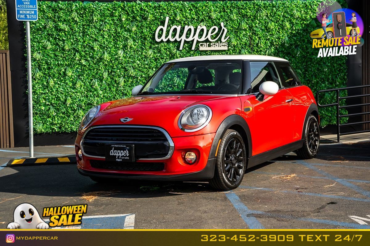 Used 2017 MINI Cooper 2-Door Hardtop FWD image 1