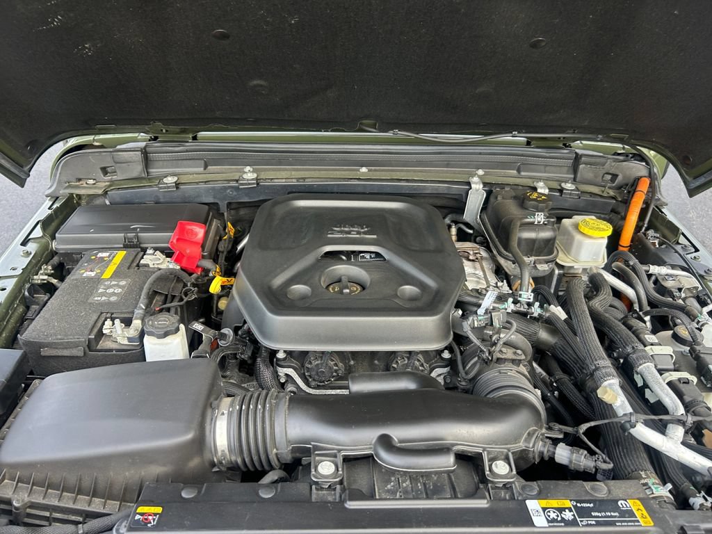 Used 2023 Jeep Wrangler Unlimited AWD/4WD image 19