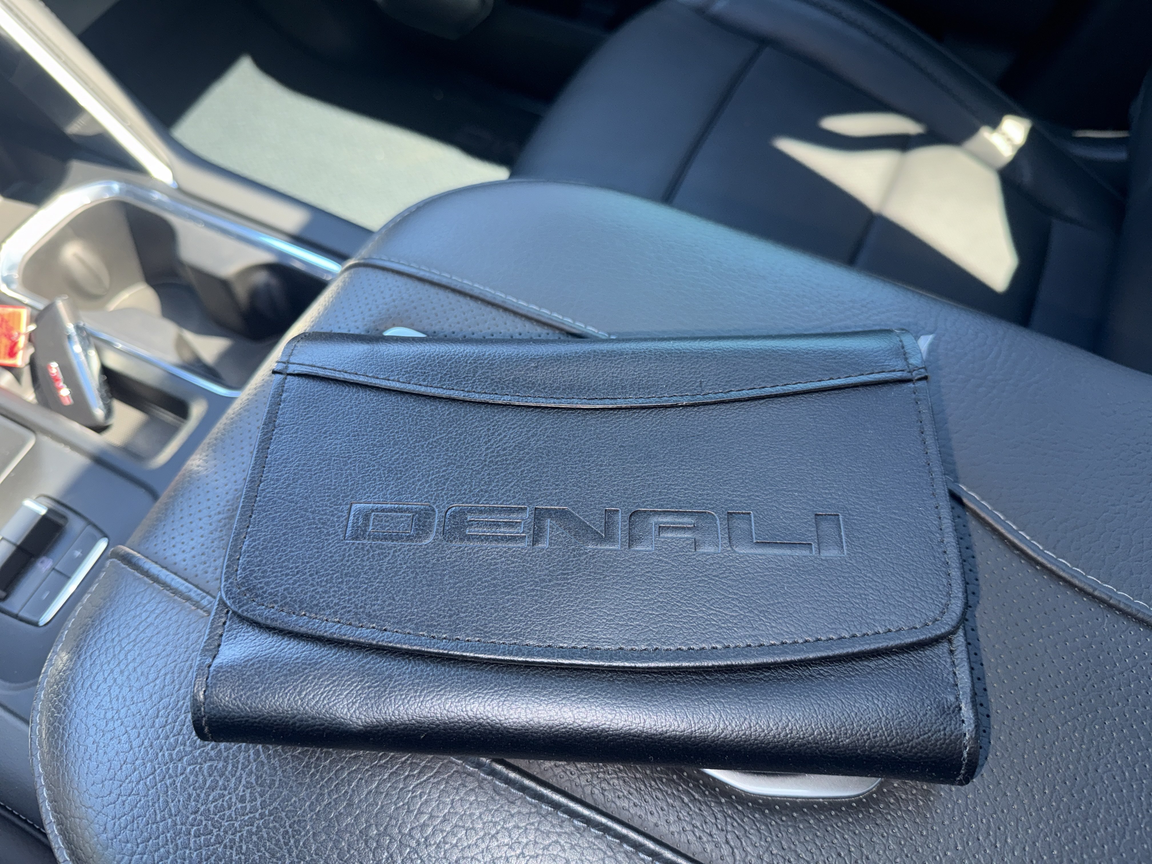Used 2022 GMC Sierra 1500 Denali AWD/4WD image 32