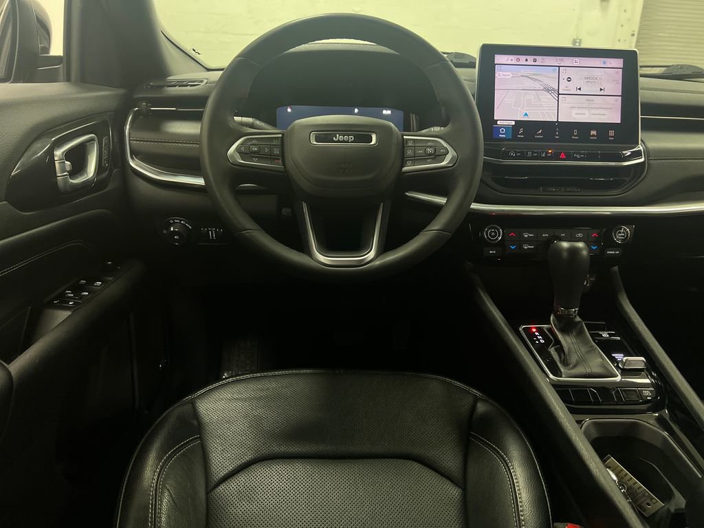 Used 2023 Jeep Compass High Altitude AWD/4WD image 16