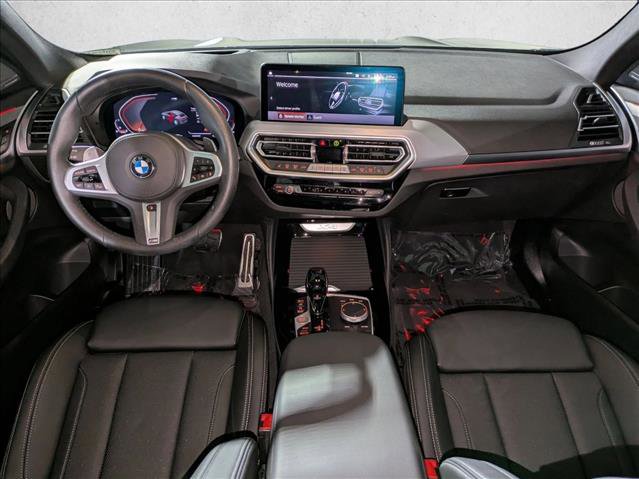 Used 2025 BMW X4 xDrive30i w/ Premium Package image 17