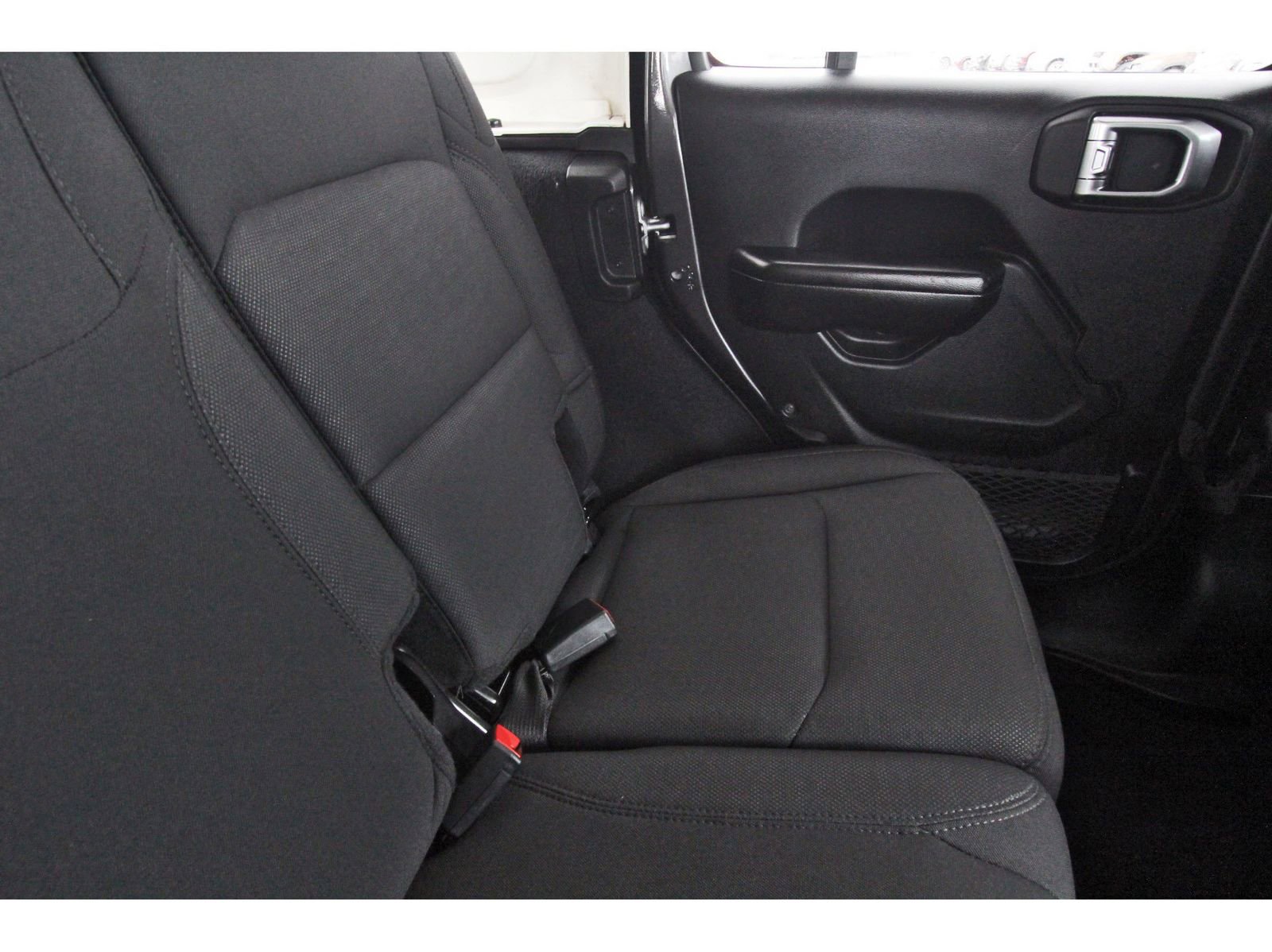 Used 2019 Jeep Wrangler Unlimited Sport S image 15