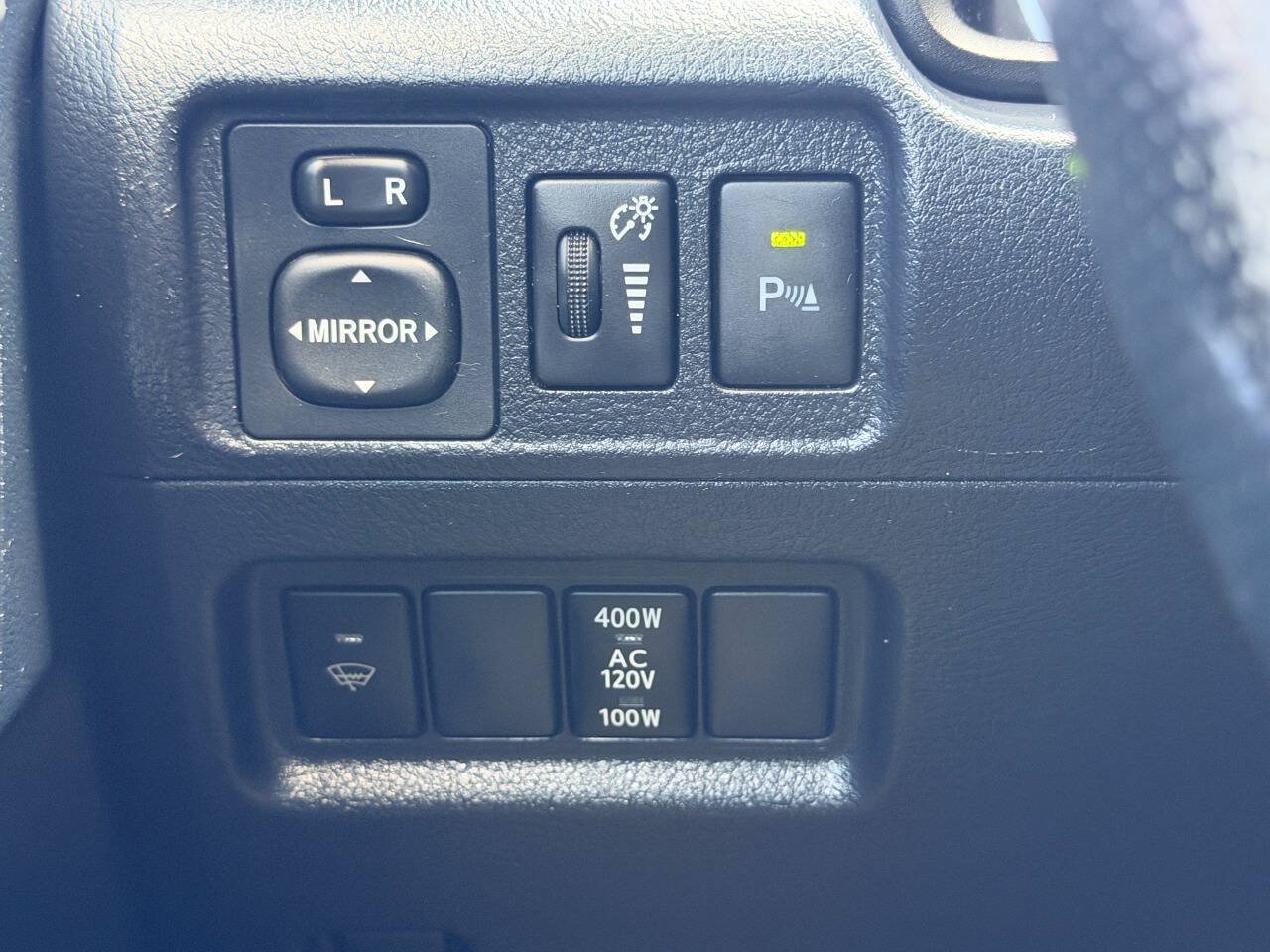 Used 2014 Toyota 4Runner Limited AWD/4WD image 36