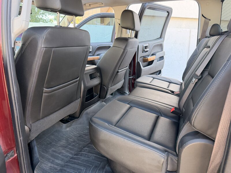 Used 2017 Chevrolet Silverado 2500 LTZ w/ Duramax Plus Package AWD/4WD image 41