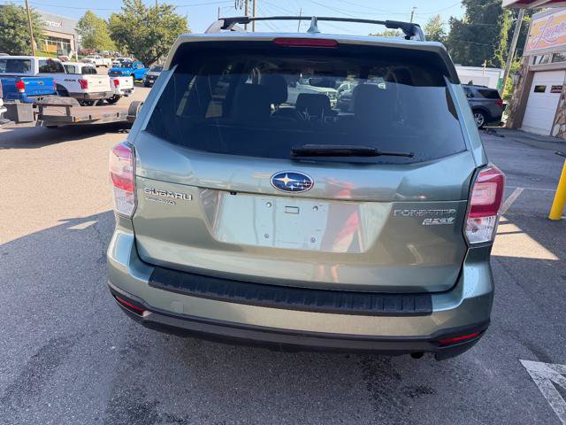Used 2017 Subaru Forester 2.5i Premium AWD/4WD image 4