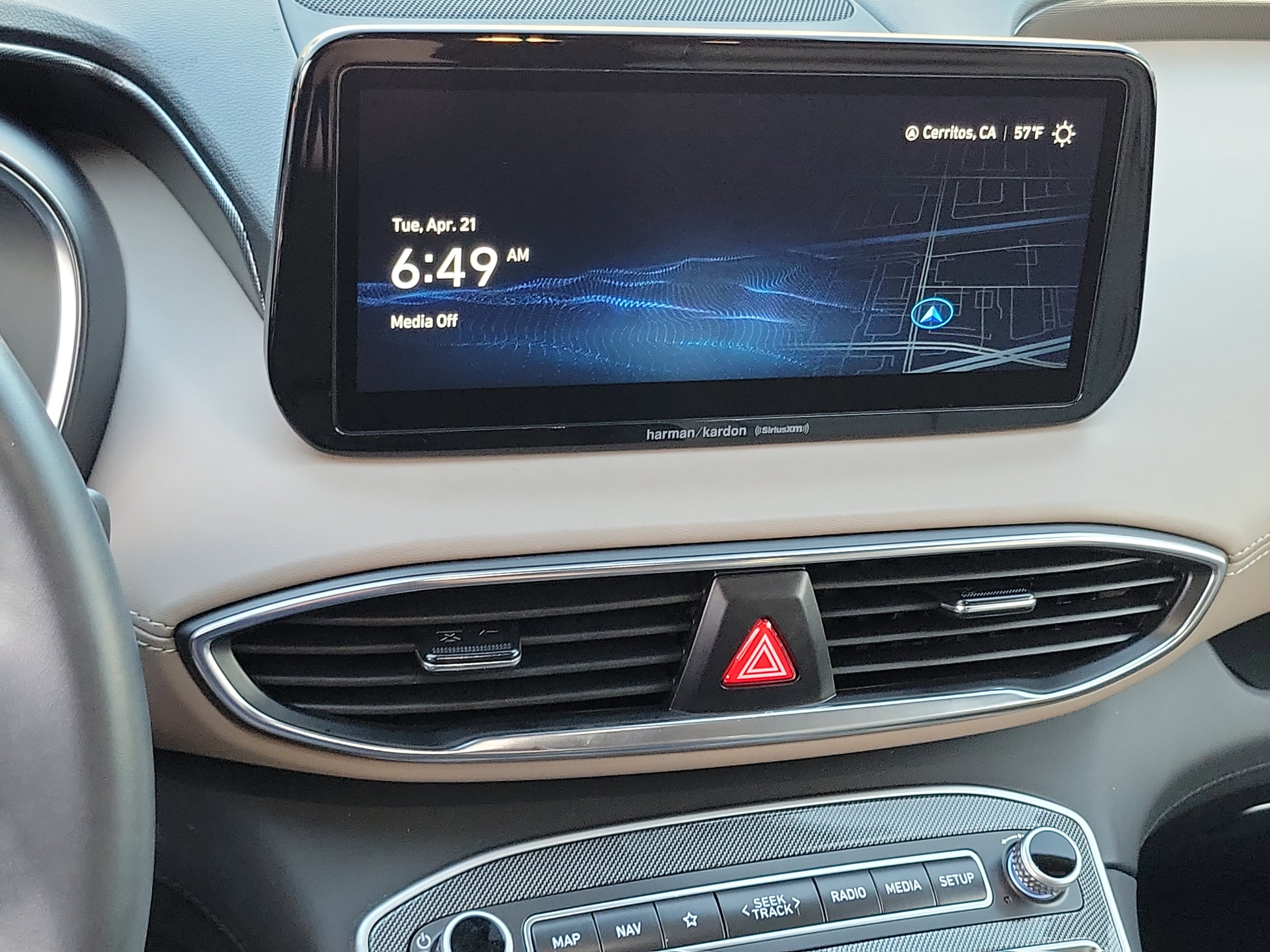 Certified 2023 Hyundai Santa Fe SEL Premium image 14