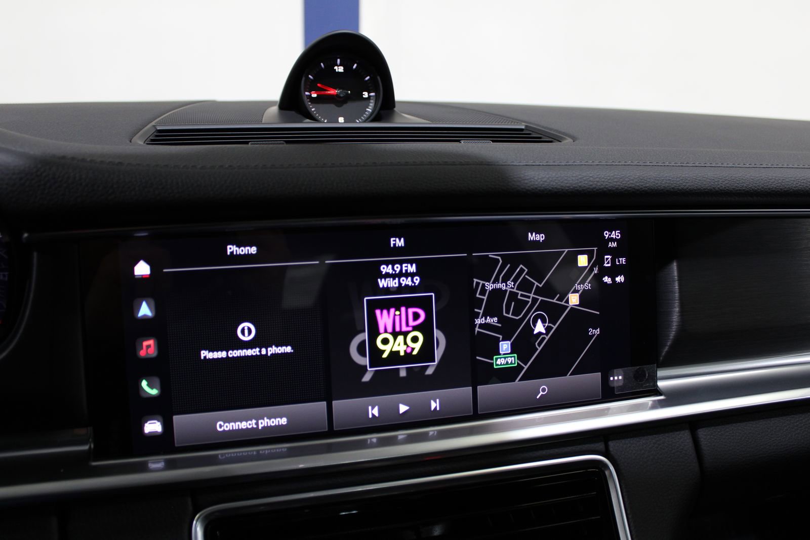 Used 2023 Porsche Panamera Platinum Edition image 41