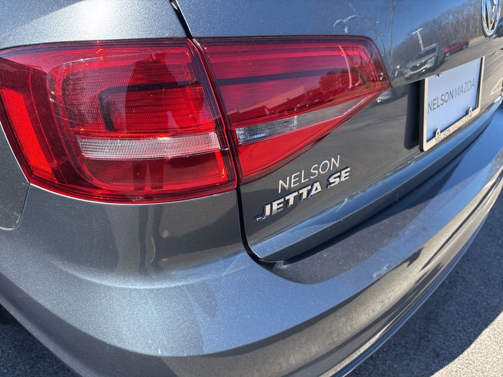 Used 2015 Volkswagen Jetta SE image 26