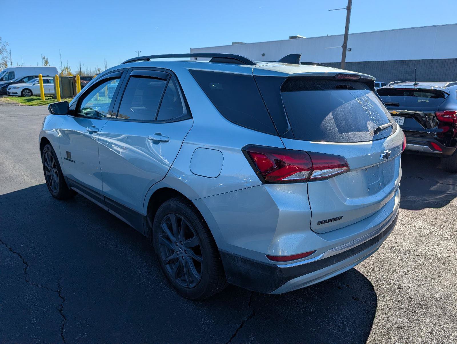Used 2022 Chevrolet Equinox RS AWD/4WD image 5