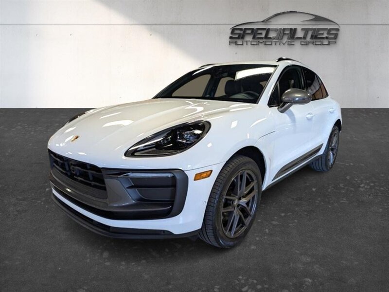 Used 2023 Porsche Macan Turbo AWD/4WD image 5