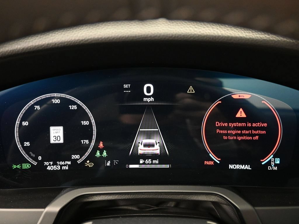 Certified 2025 Porsche 911 Carrera RWD image 7