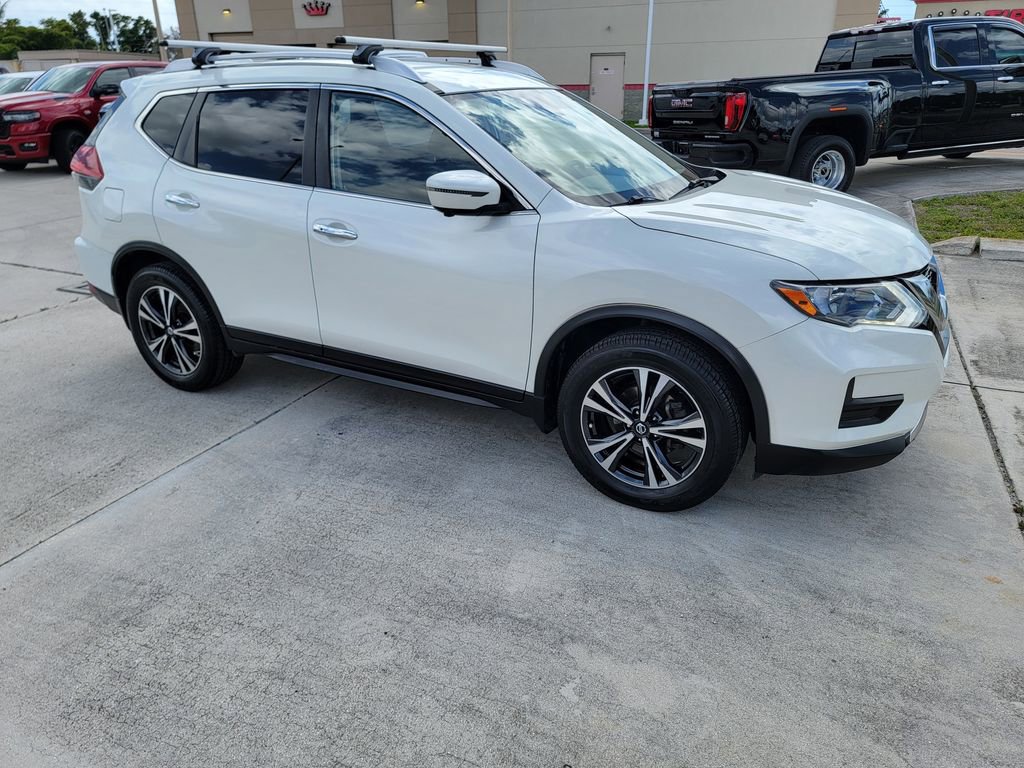 Used 2020 Nissan Rogue SV w/ Premium Package image 7