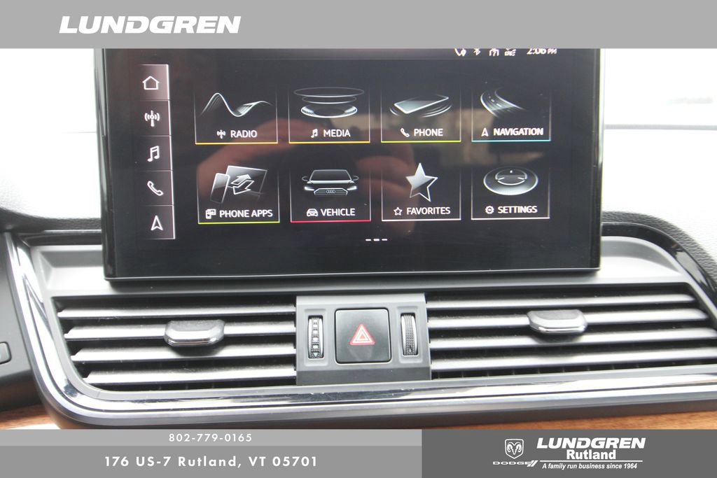 Used 2023 Audi Q5 2.0T Premium w/ Convenience Package image 19