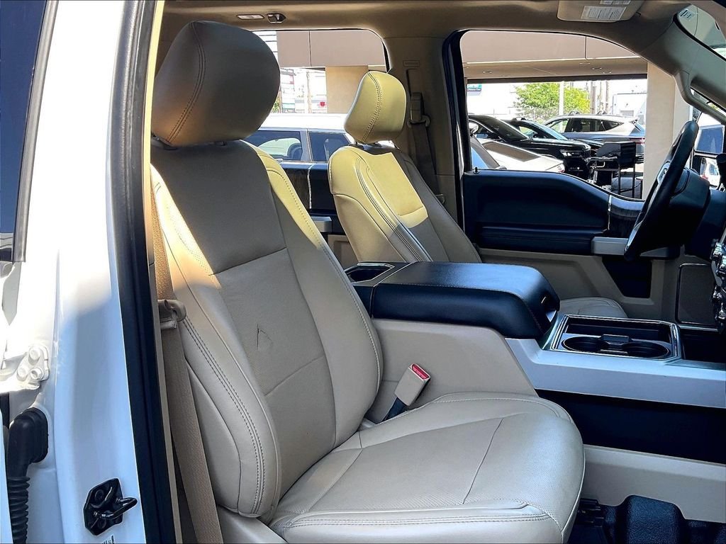 Used 2017 Ford F350 Lariat w/ Lariat Ultimate Package AWD/4WD image 11