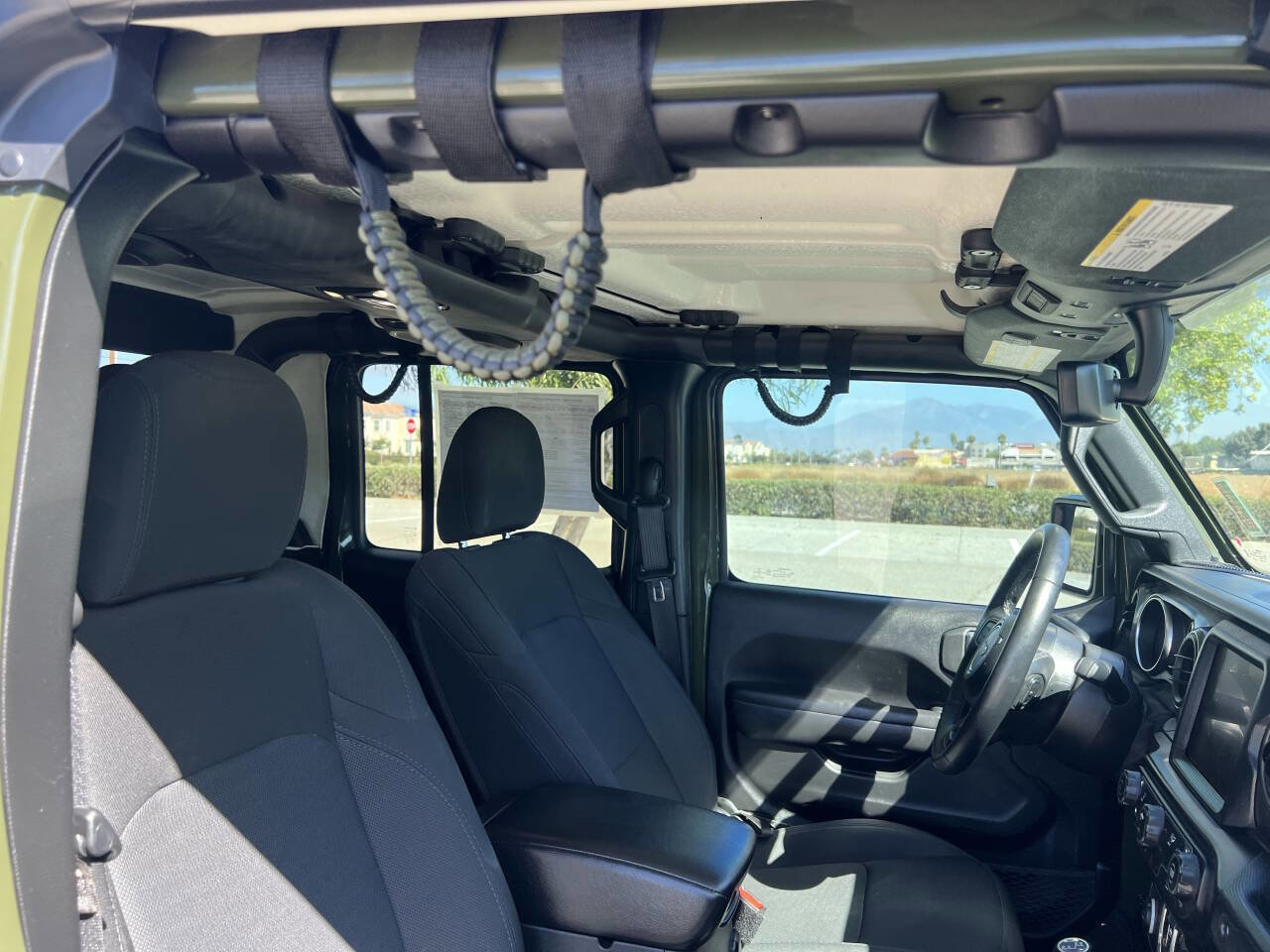 Used 2021 Jeep Gladiator Sport image 28