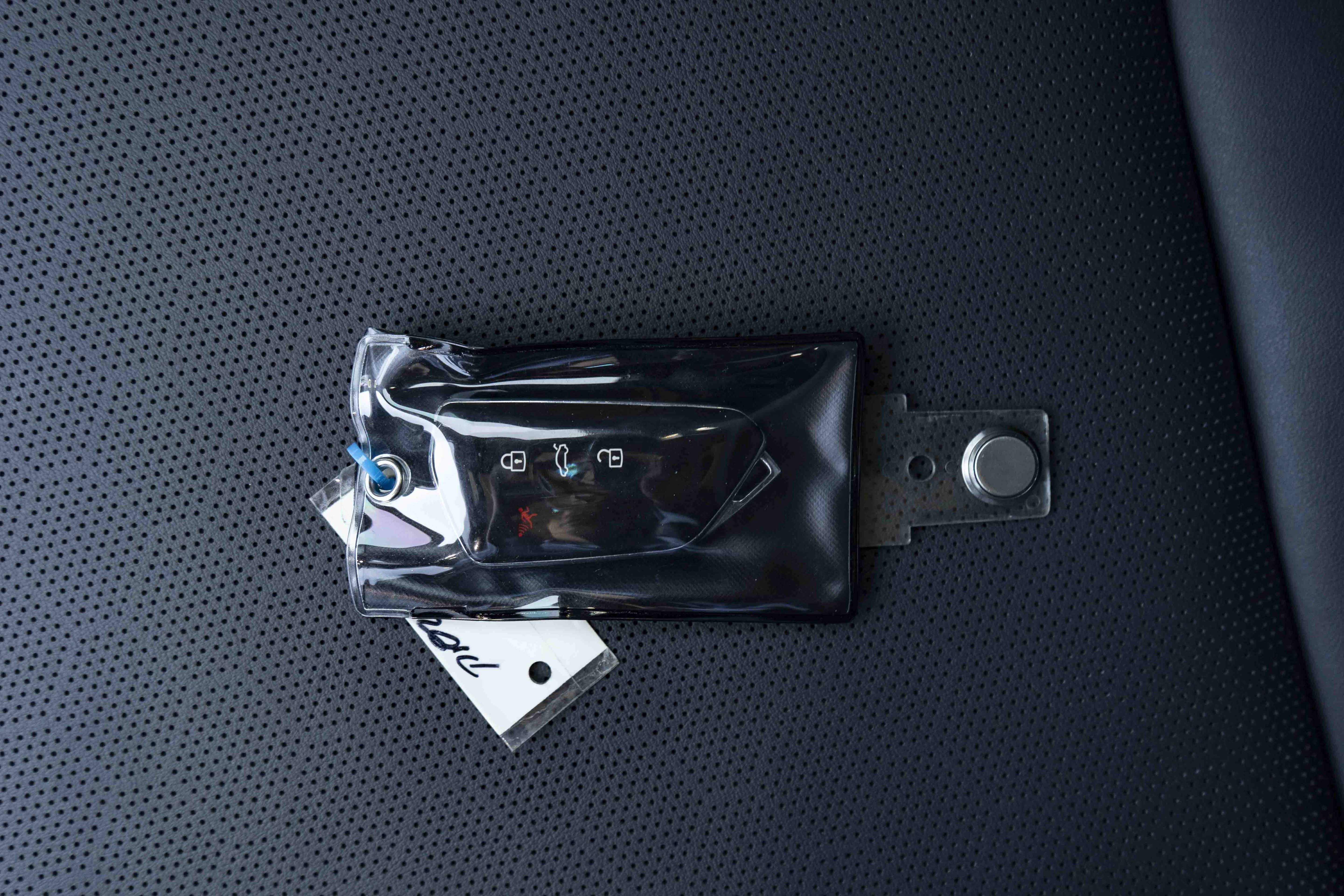Certified 2023 Volkswagen ID.4 S RWD image 37