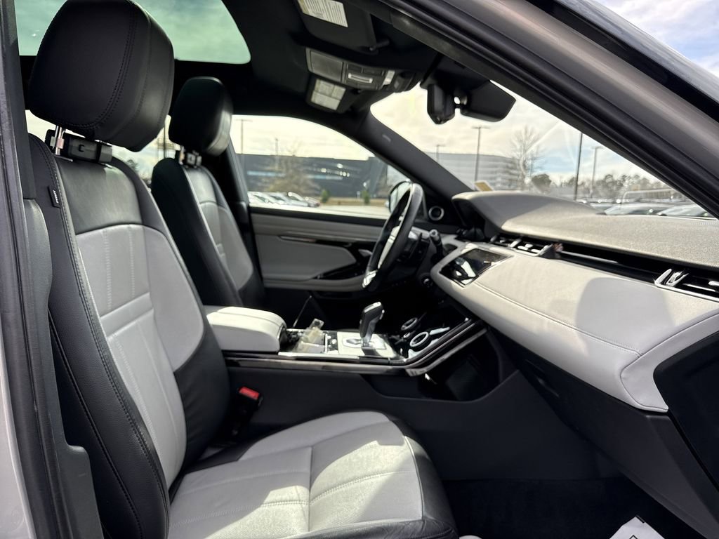 Used 2020 Land Rover Range Rover Evoque First Edition image 18