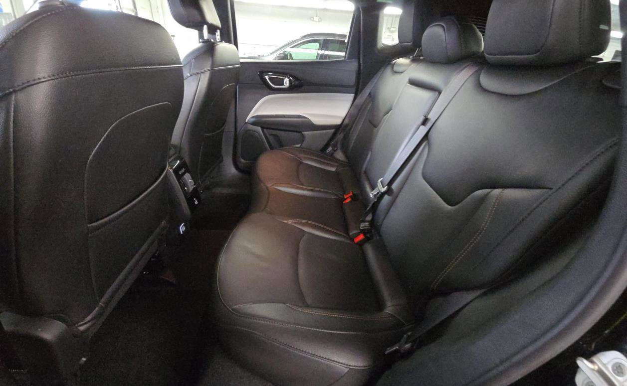 Used 2024 Jeep Compass Limited w/ Elite Group image 10