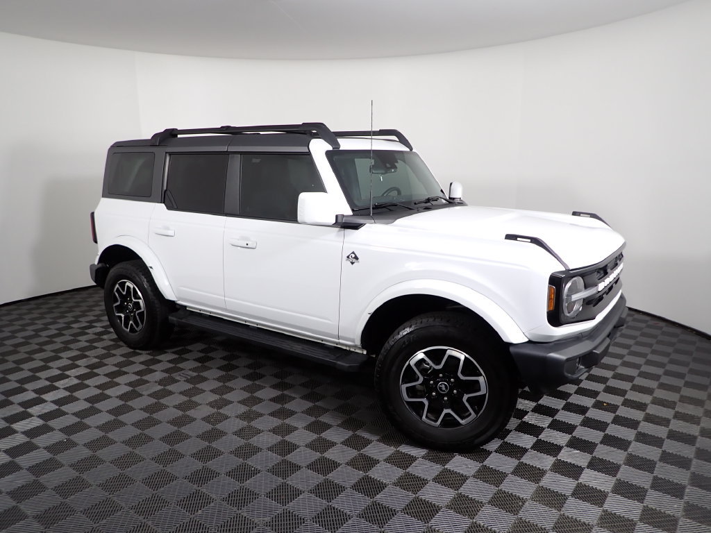 Used 2024 Ford Bronco Outer Banks AWD/4WD image 8