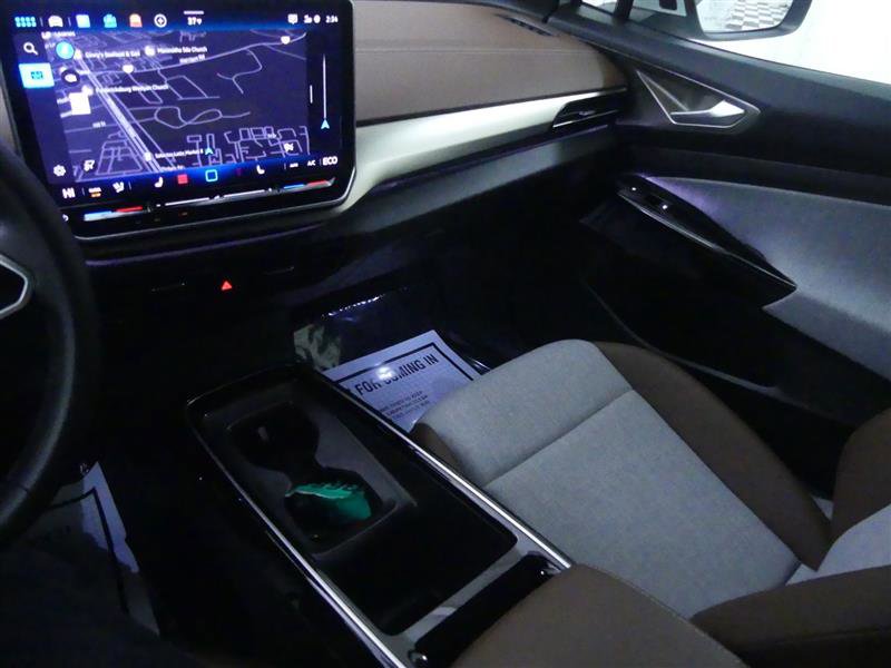 Used 2024 Volkswagen ID.4 Pro image 16