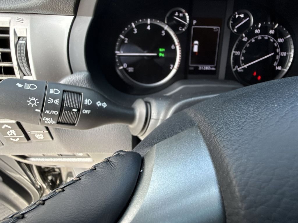 Used 2023 Lexus GX 460 Premium w/ Premium Plus Package image 27