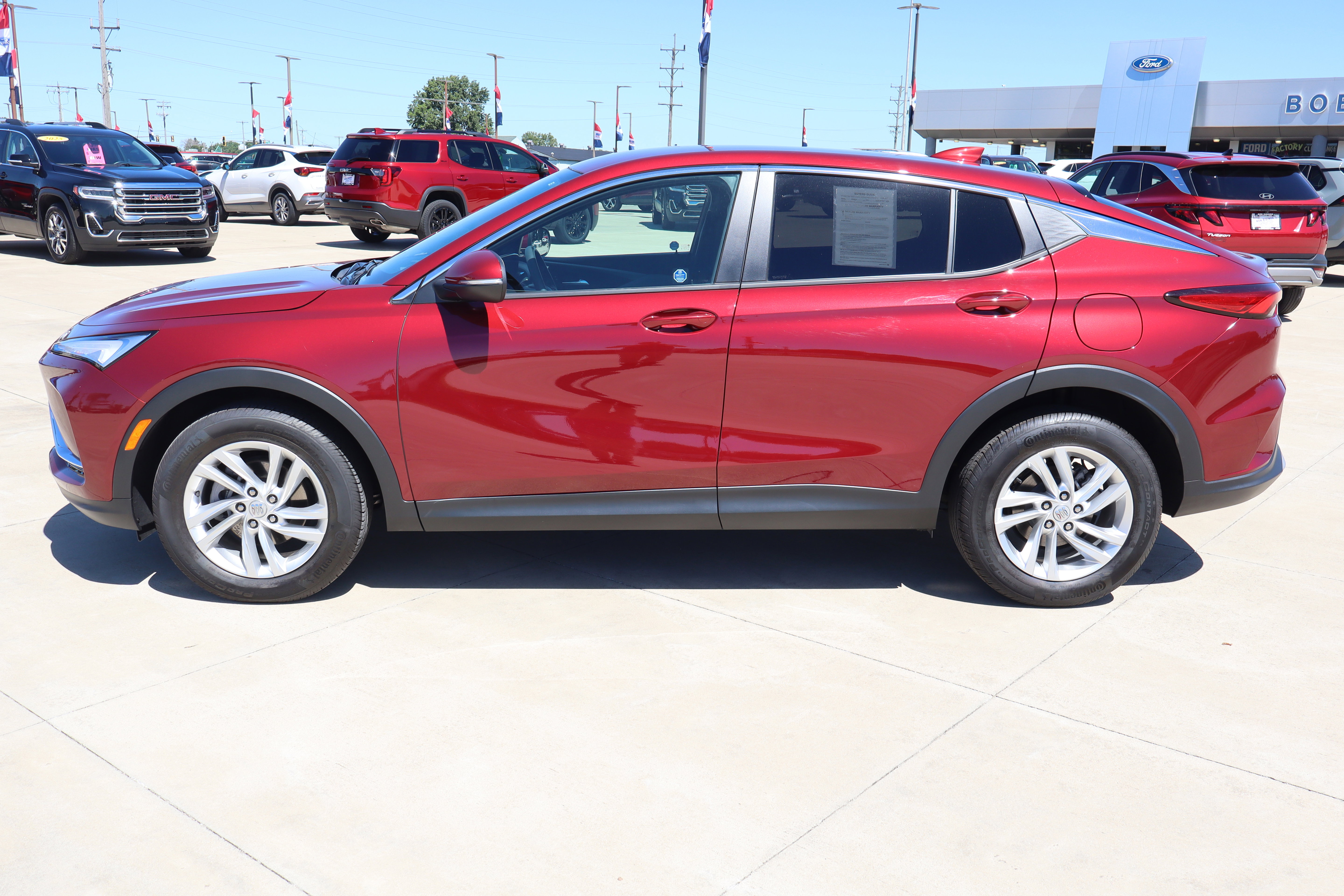 Used 2024 Buick Envista Preferred w/ Convenience II Package FWD image 8