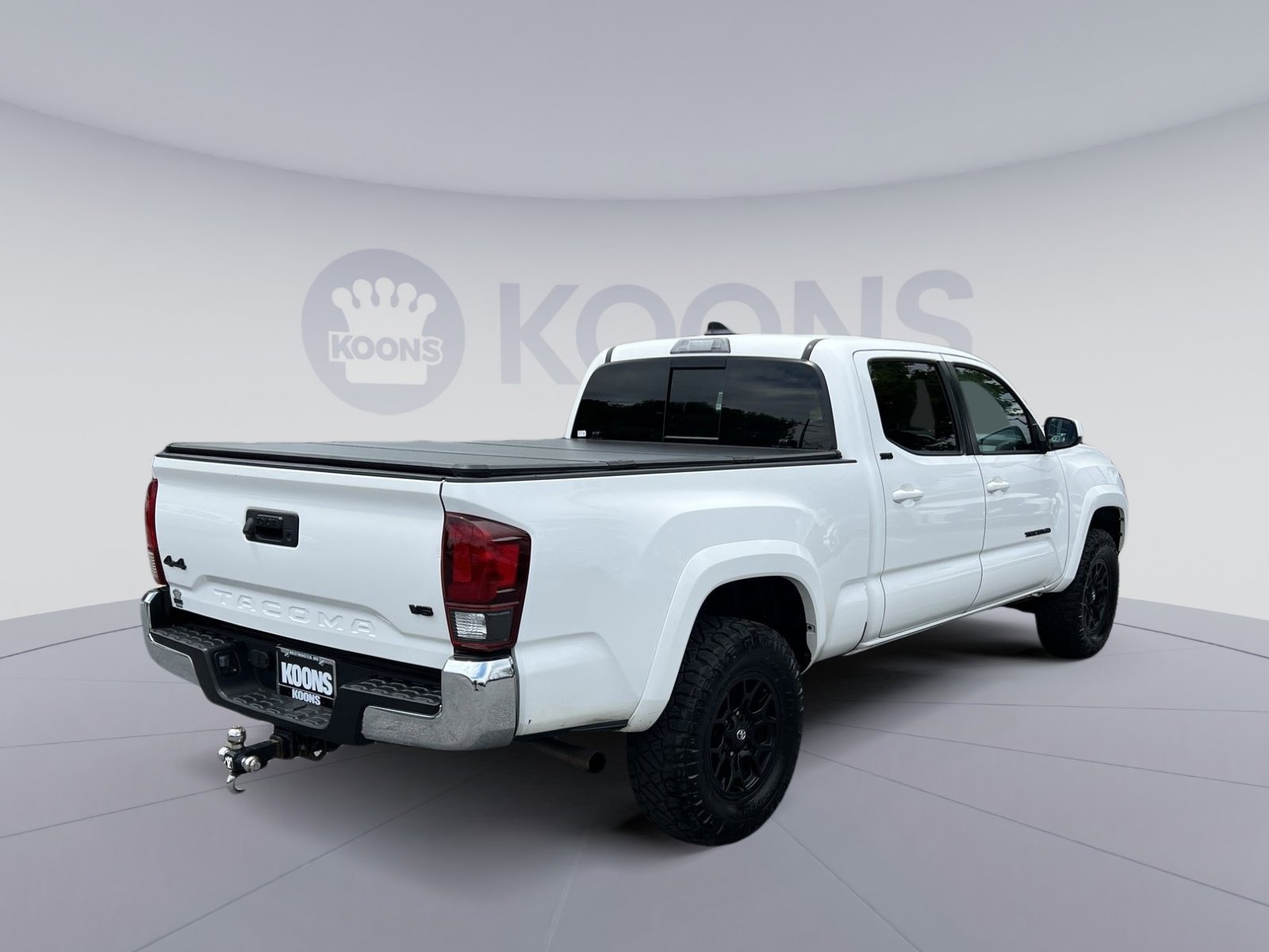 Used 2022 Toyota Tacoma SR5 AWD/4WD image 7