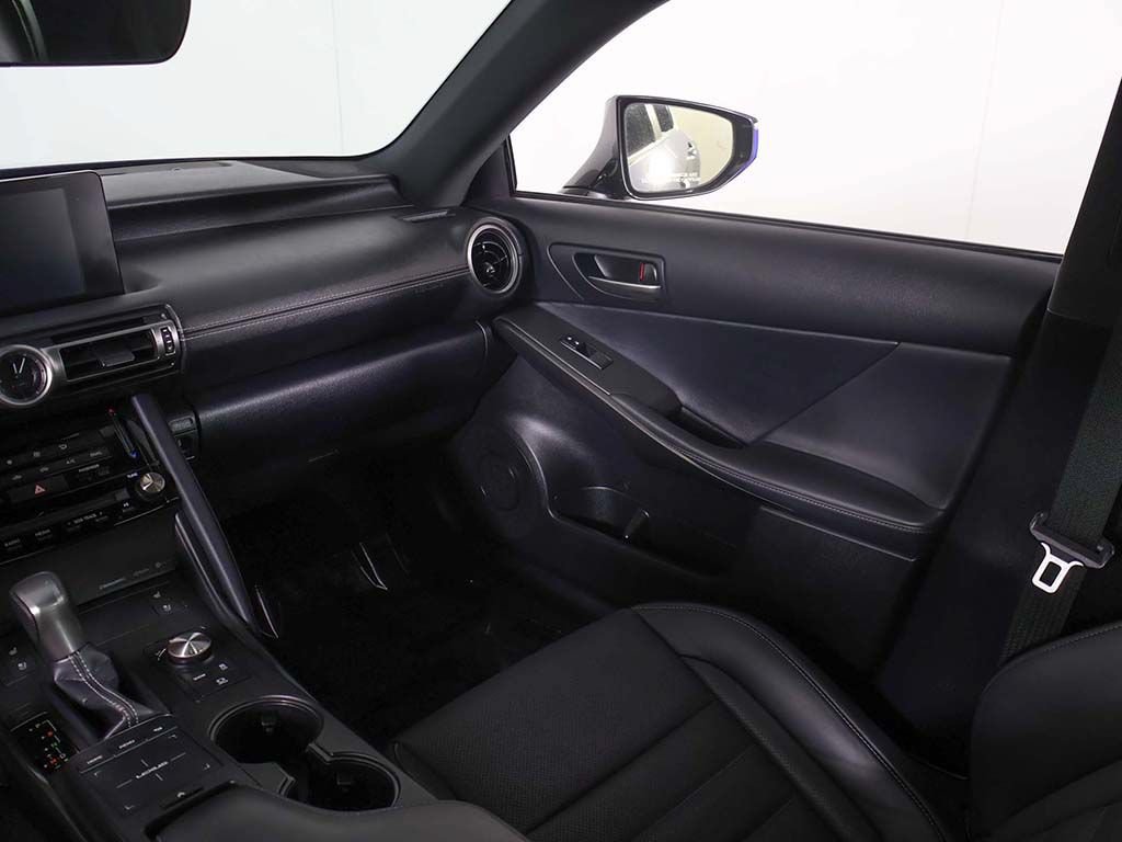 Used 2021 Lexus IS 350 F Sport w/ Accessory Package 2 AWD/4WD image 35