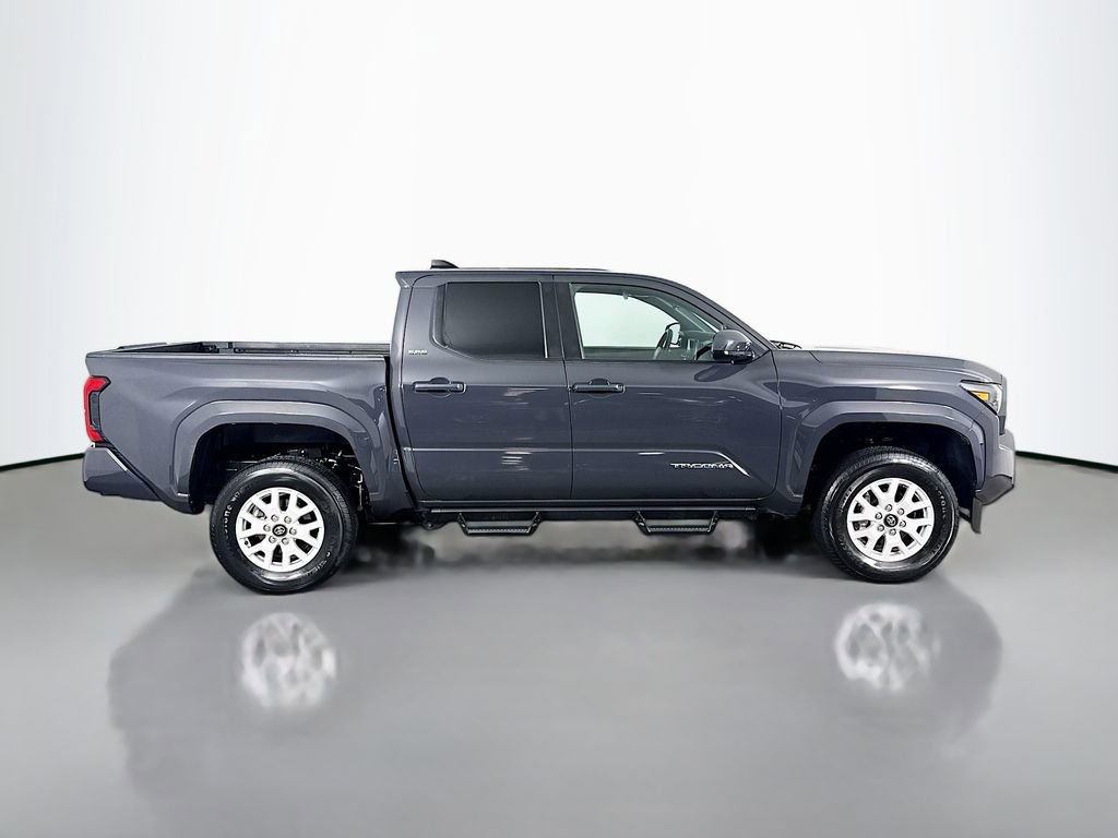 Certified 2024 Toyota Tacoma SR5 image 4