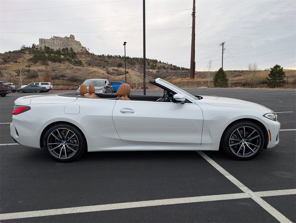 Used 2023 BMW 430i xDrive Convertible w/ Convenience Package image 11