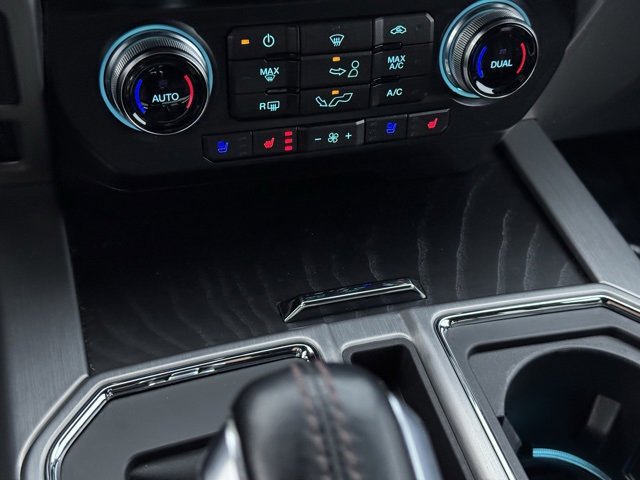 Used 2019 Ford F150 Platinum w/ Equipment Group 701A Luxury image 15