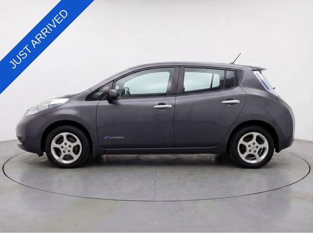 Used 2015 Nissan Leaf S image 4