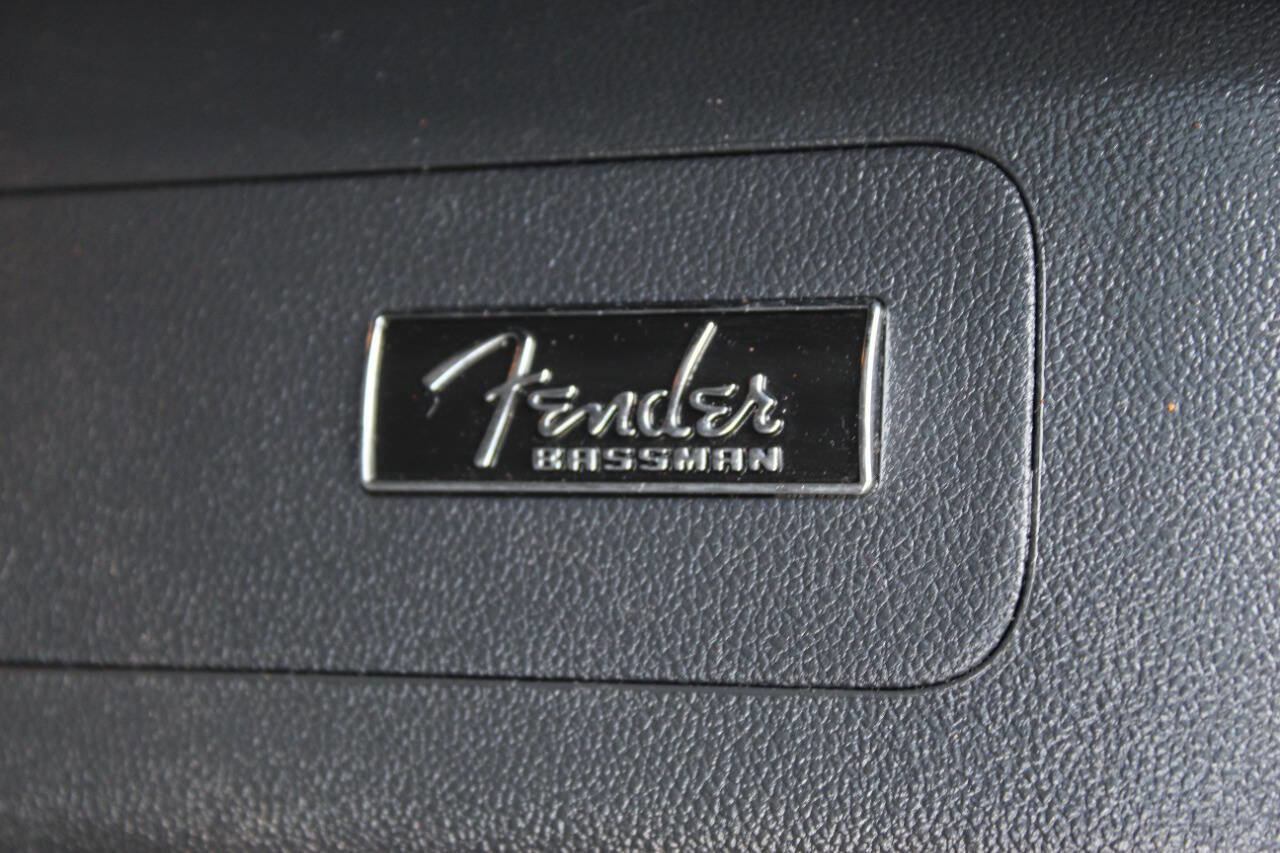 Used 2014 Volkswagen Beetle TDI image 18