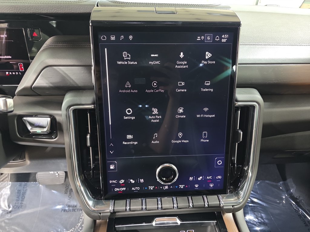 New 2026 GMC Yukon Denali w/ Denali Reserve Package AWD/4WD image 22