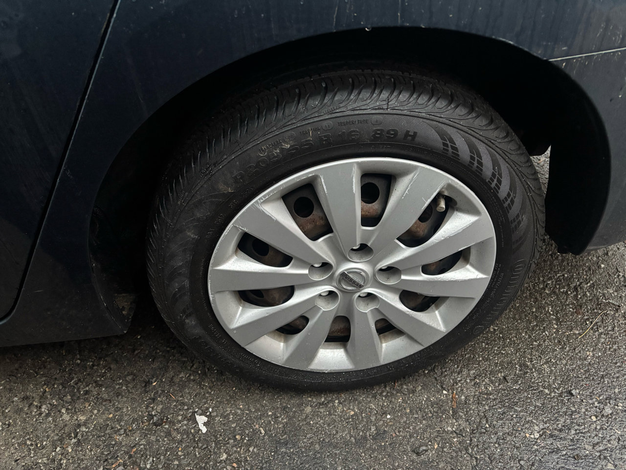 Used 2015 Nissan Versa SV image 15