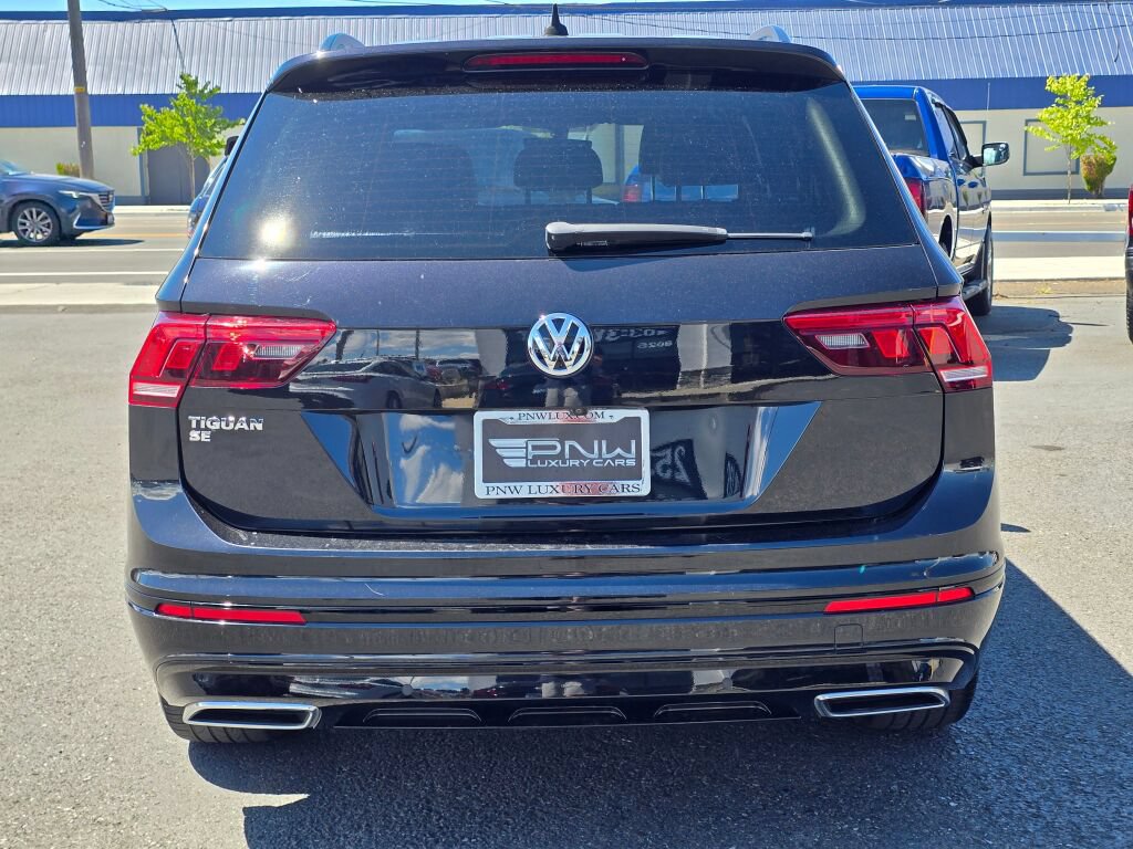 Used 2020 Volkswagen Tiguan SE R-Line FWD image 7