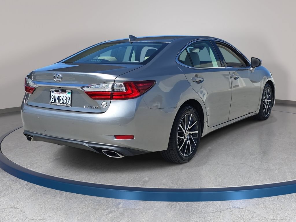 Used 2017 Lexus ES 350 w/ Navigation System Package FWD image 6