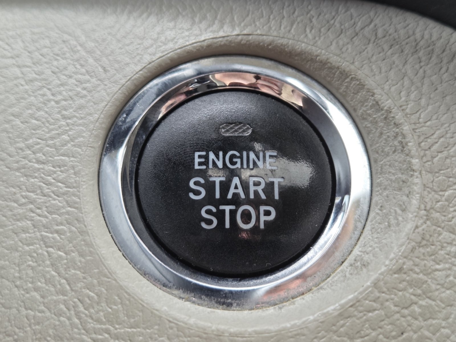 Used 2019 Toyota Sienna XLE w/ XLE Navigation Package AWD/4WD image 32