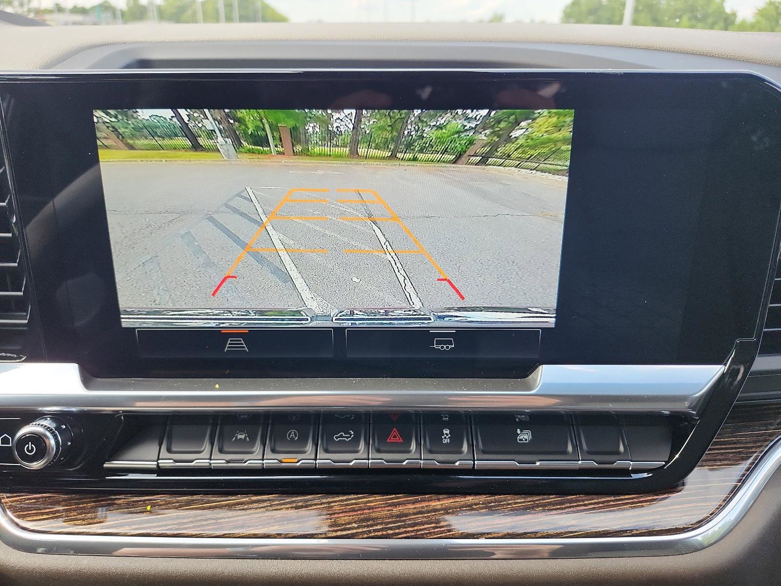 New 2026 GMC Sierra 1500 SLE image 15