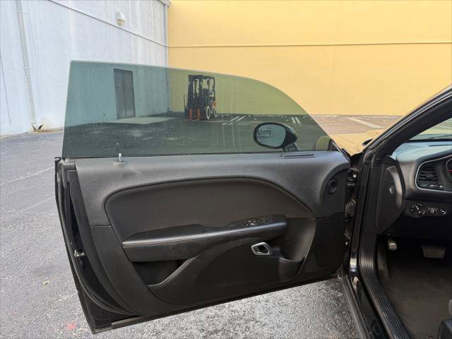 Used 2020 Dodge Challenger SXT w/ Blacktop Package image 17