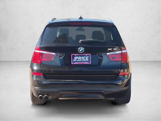 Used 2017 BMW X3 xDrive28i AWD/4WD image 2