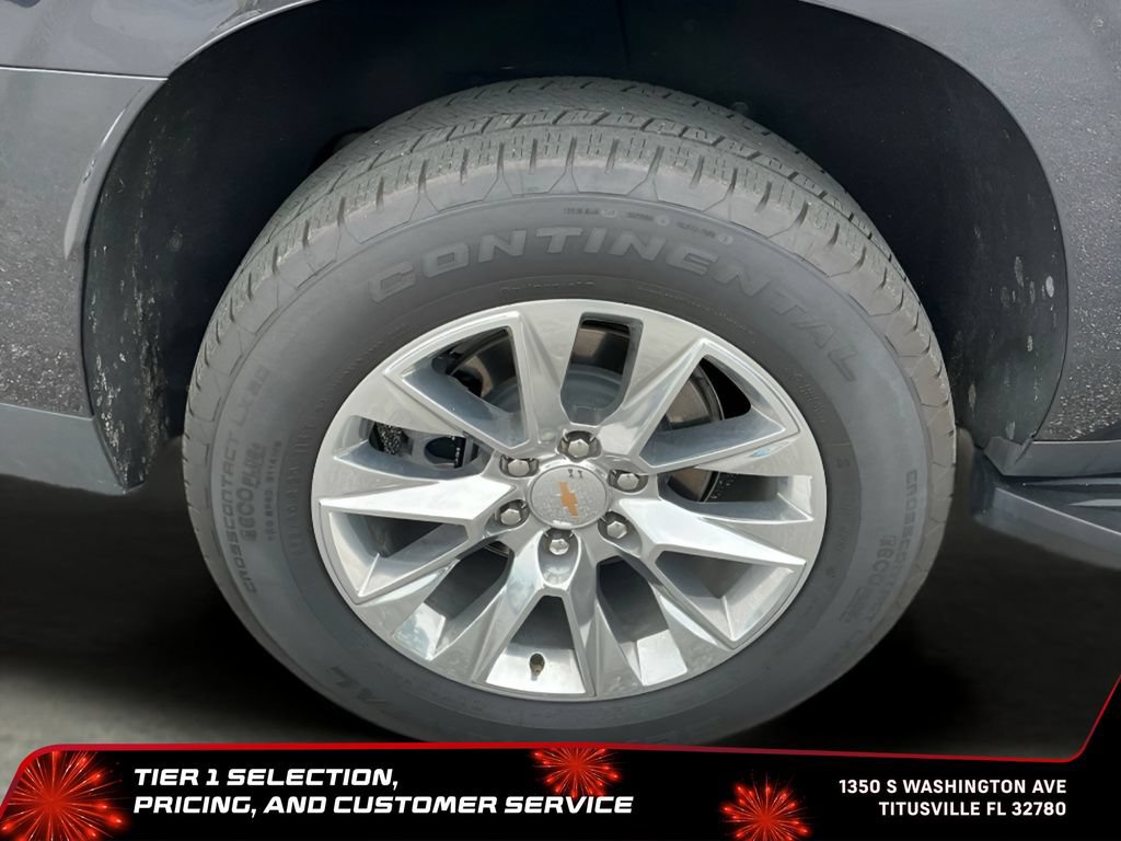 Used 2025 Chevrolet Suburban Premier RWD image 44