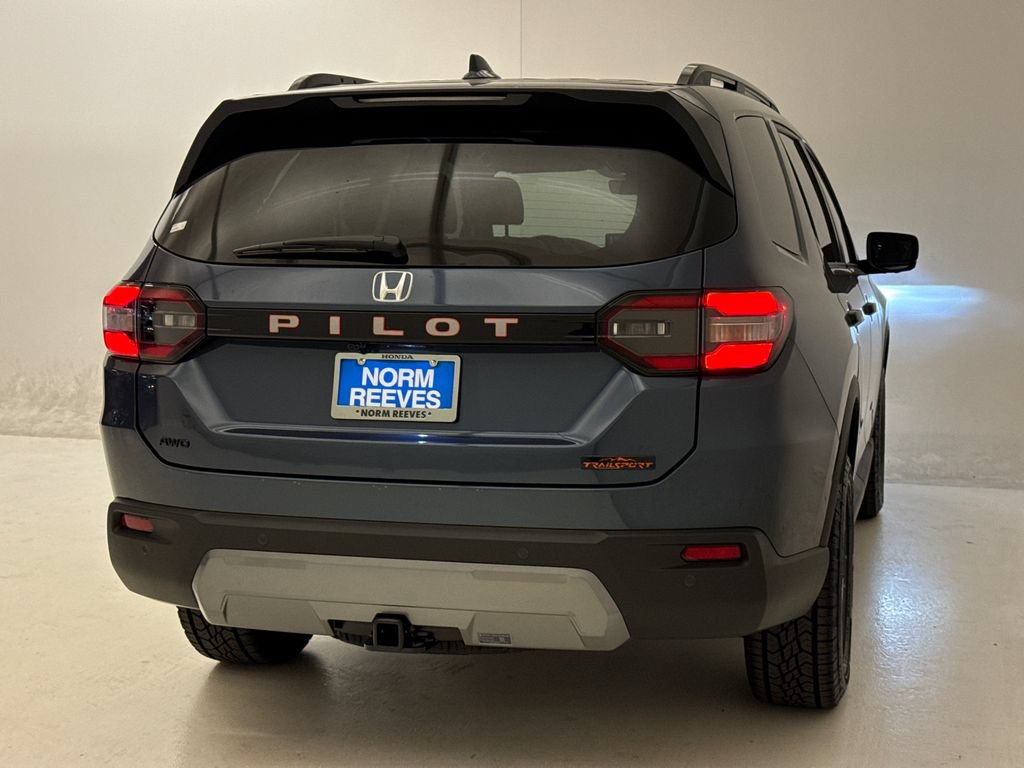 New 2026 Honda Pilot TrailSport image 9