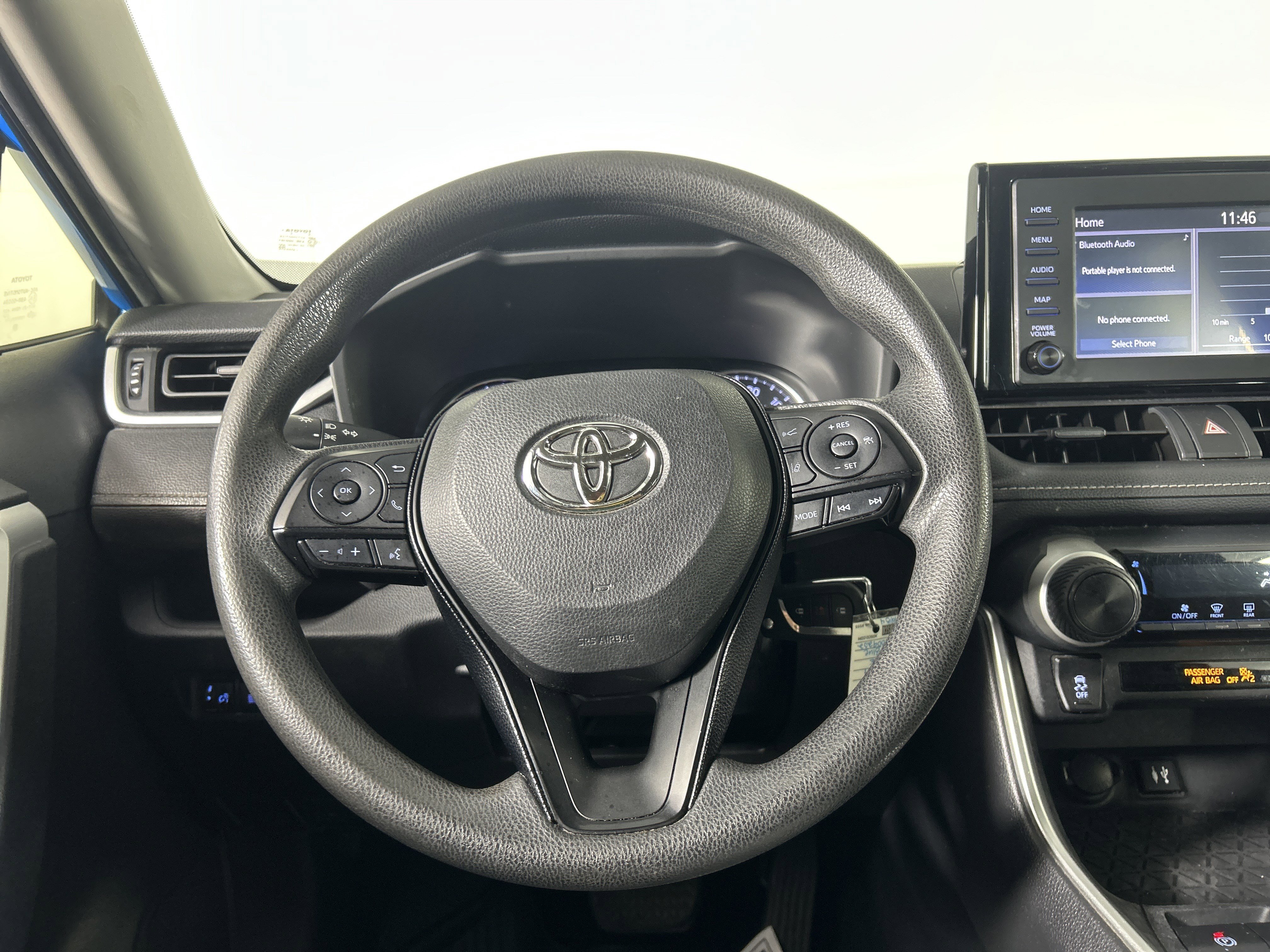 Used 2019 Toyota RAV4 LE image 24